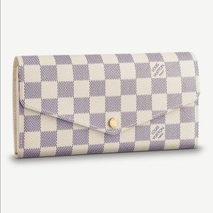 Louis Vuitton Sarah Wallet